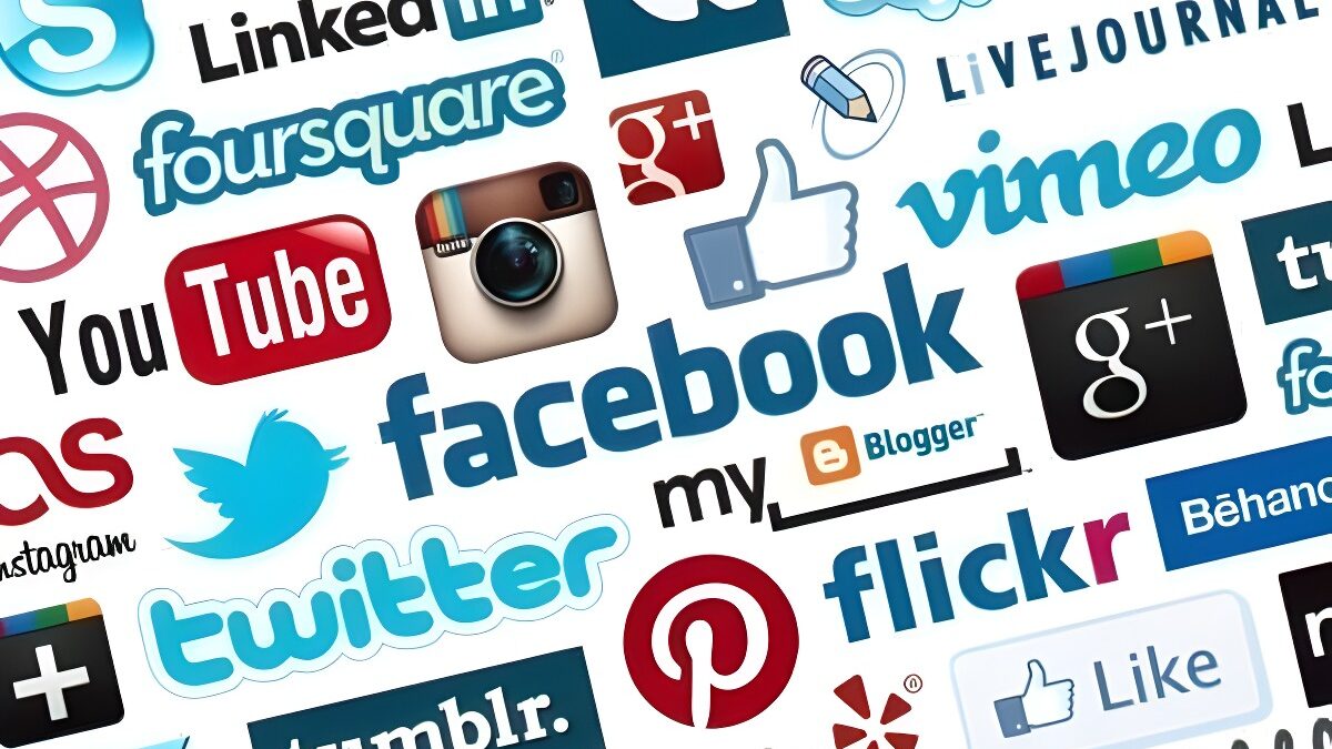 Rindiéndose a las Redes Sociales
