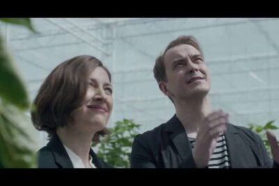 Black Mirror. Temporada 3 Capítulo 6: Hated in the Nation