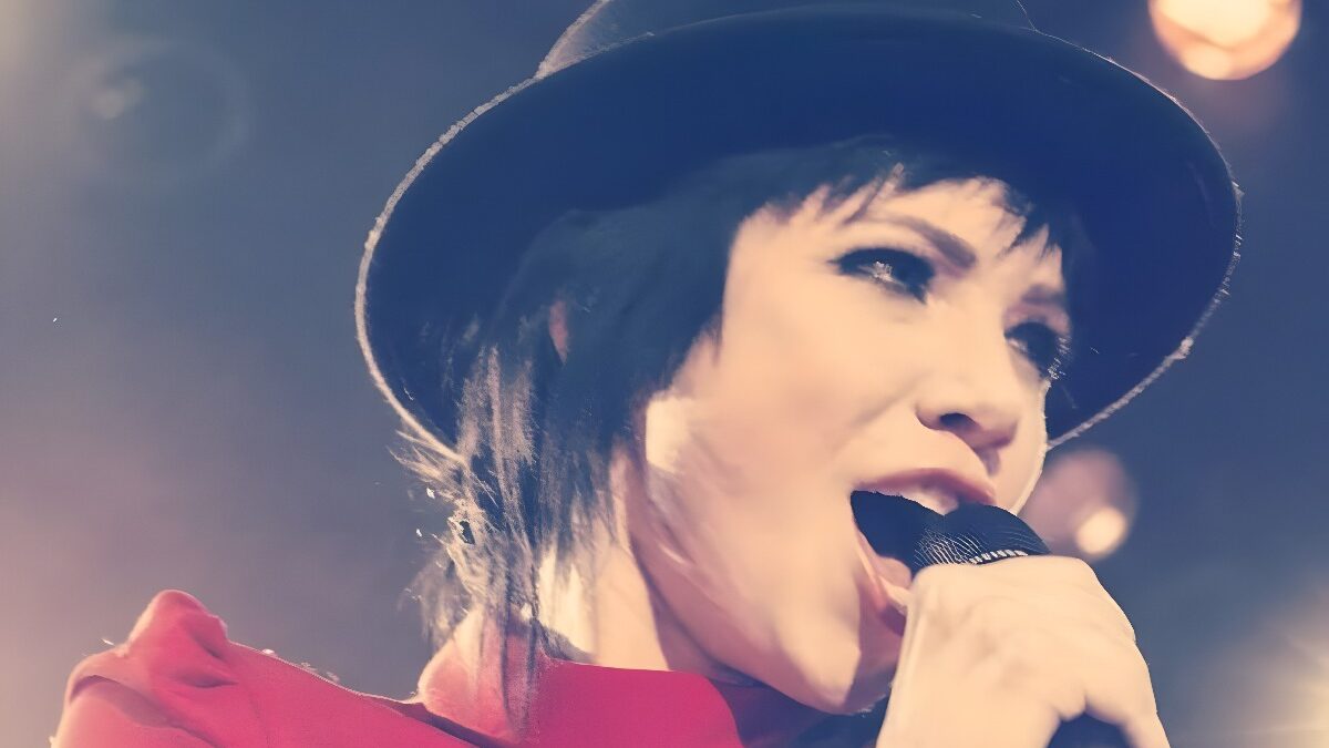 Conor Maynard y Carly Rae Jepsen nacieron tal día como hoy