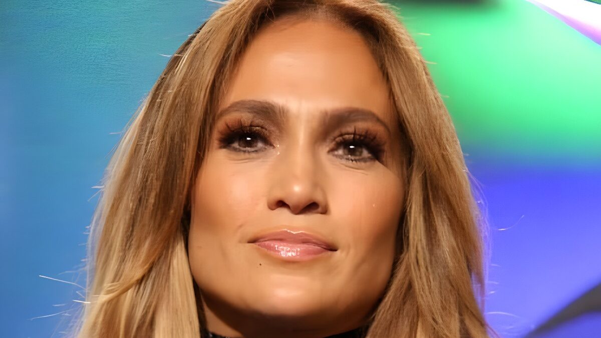 Jannifer Lopez, iTunes, YouTube… ¡Pimpinella!
