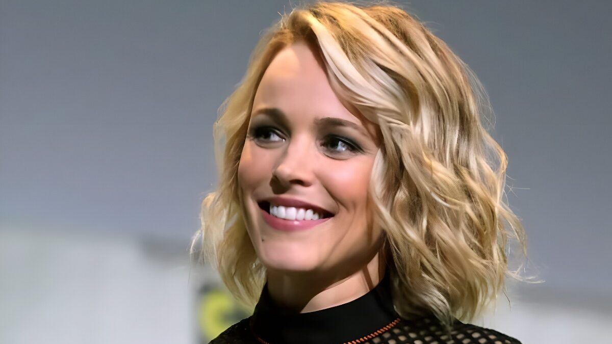 Rachel McAdams y Danny DeVito nacieron tal día como hoy