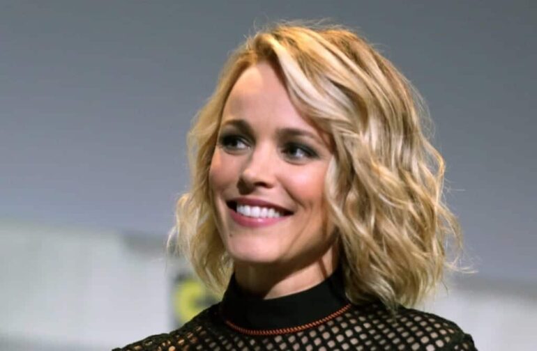 Rachel McAdams y Danny DeVito nacieron tal día como hoy