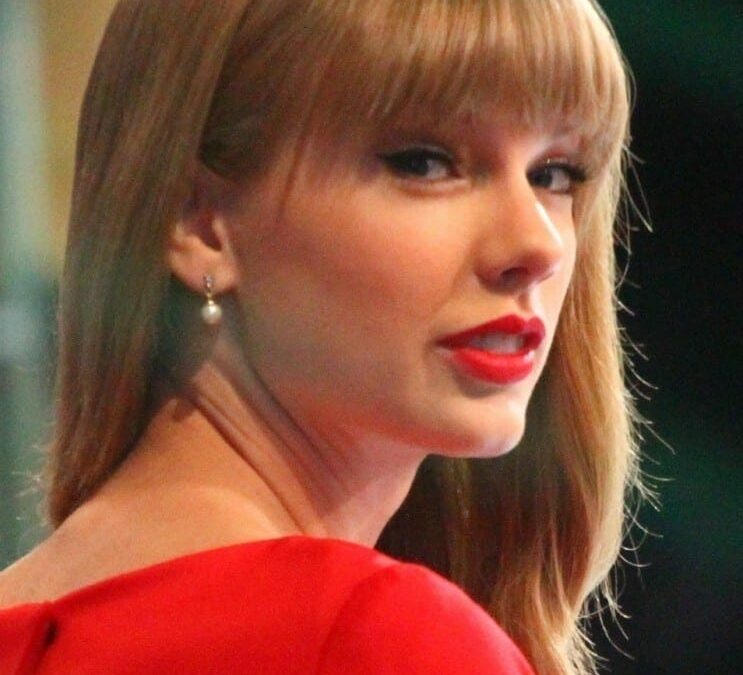 Las 10 cantantes que más ganaron en 2016