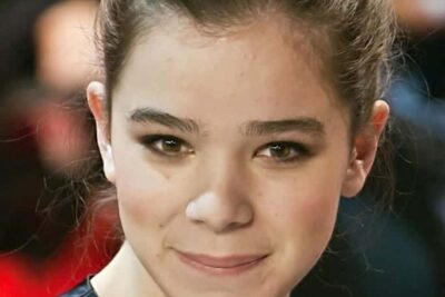 Hailee Steinfeld y Jack Griffo nacieron tal día como hoy