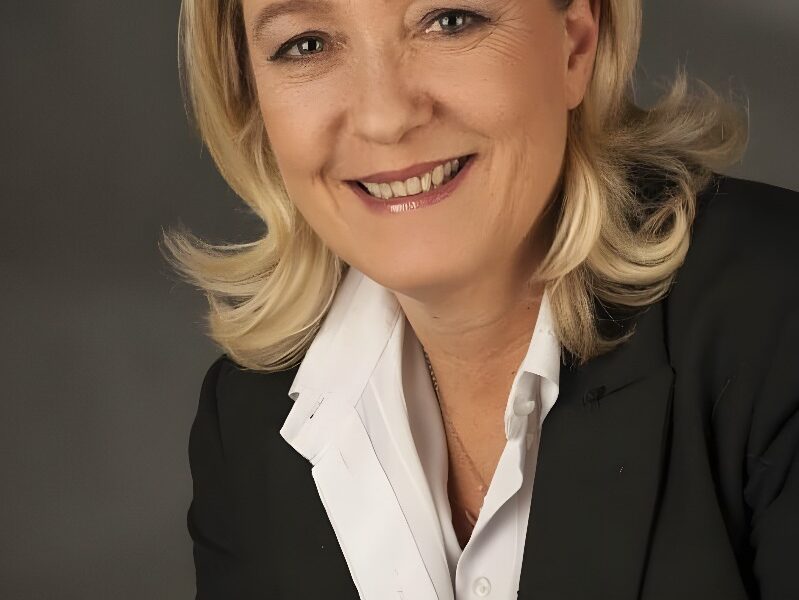 Marine Le Pen gravaría con el 10’% los contratos a los no franceses