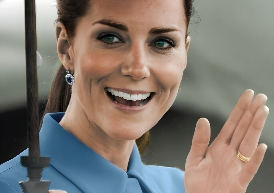 Famosos Nacidos Hoy: Kate Middleton, Nina Dobrev