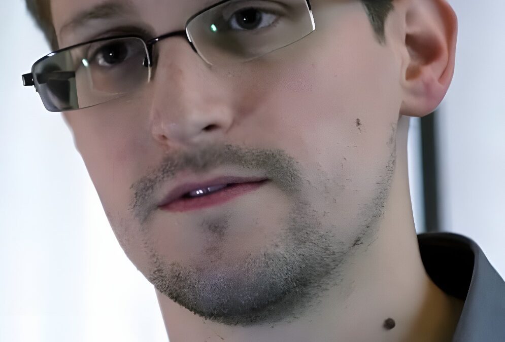 Snowden, dos años más de residencia en Rusia