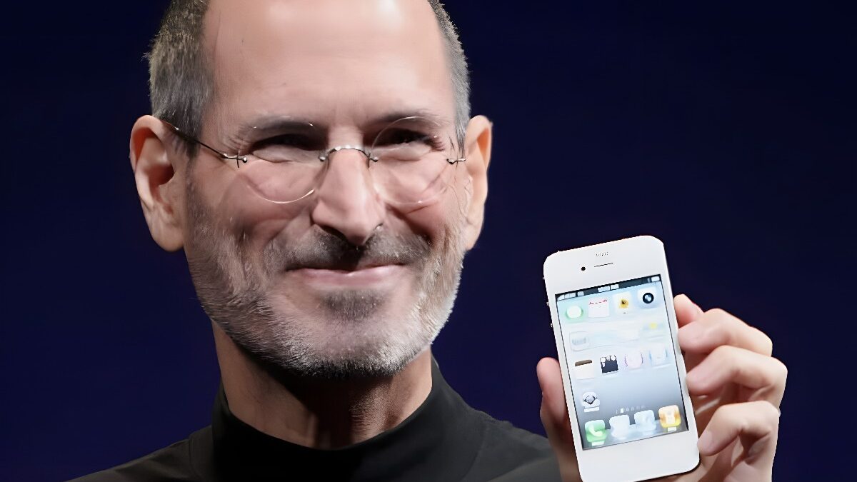 Famosos Nacidos Hoy: Steve Jobs, Floyd Mayweather Jr.
