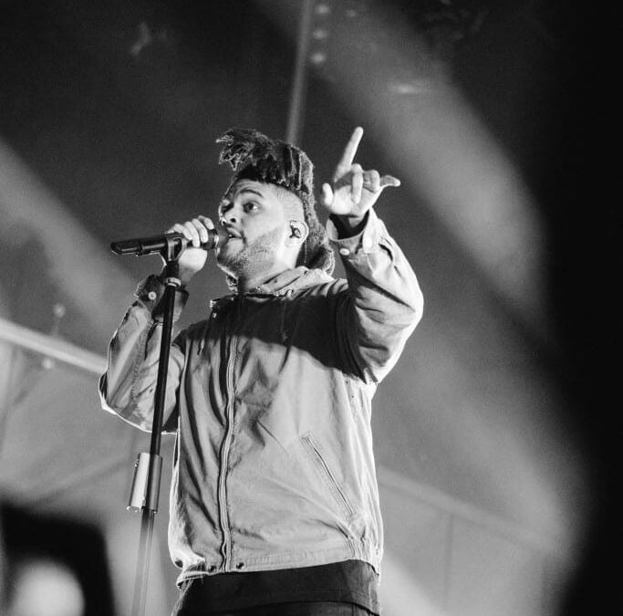 Famosos Nacidos Hoy: The Weeknd, Chloe East