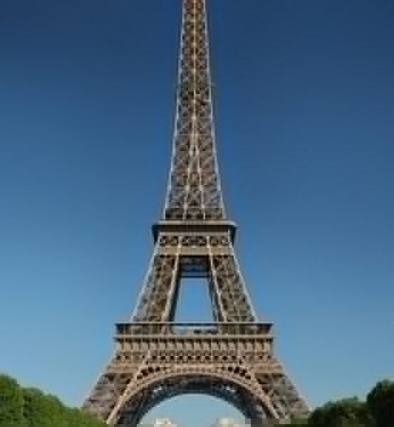 Se construirá un muro de cristal de 2’5 metros de altura alrededor de la Torre Eiffel