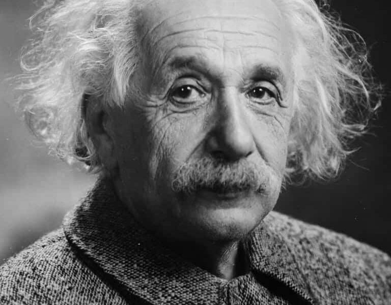Albert Einstein: Famosos Nacidos Hoy, 14 de marzo