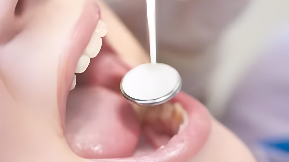 La higiene bucodental favorece la salud de personas diabéticas