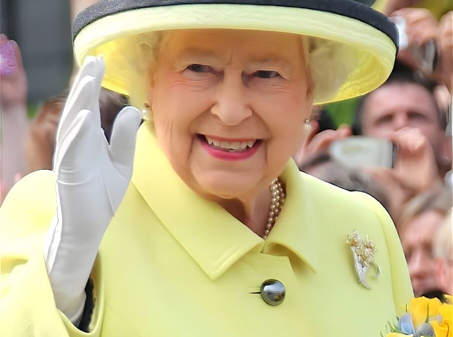 Isabel II del Reino Unido, nació tal día como hoy