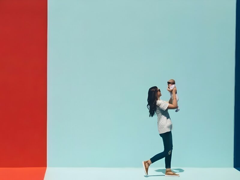 Una de cada tres madres dice ‘adiós’ a la ropa ajustada, los tacones y los bolsos pequeños