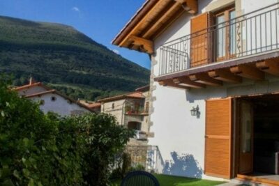 Disfrutar de las vacaciones en un entorno natural privilegiado: Casa Rural Gure Txokoa en Navarra