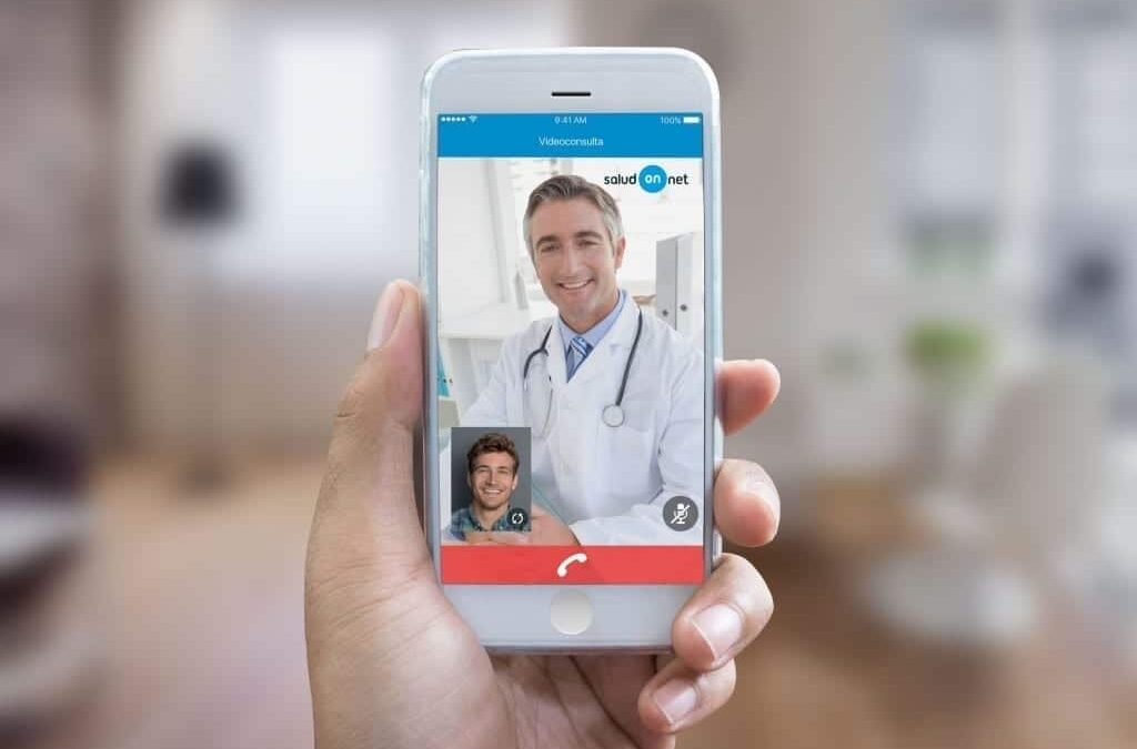 SaludOnNet incorpora videoconsulta y chat médico a su oferta de salud