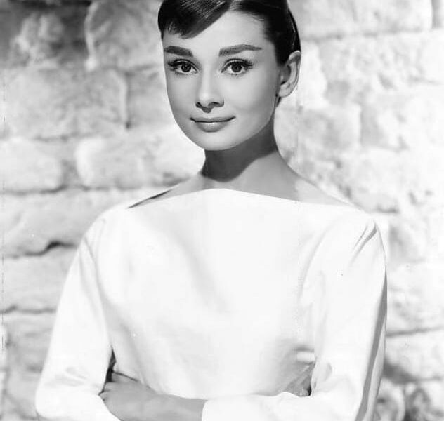 Audrey Hepburn: Famosos Nacidos Hoy, 4 de mayo