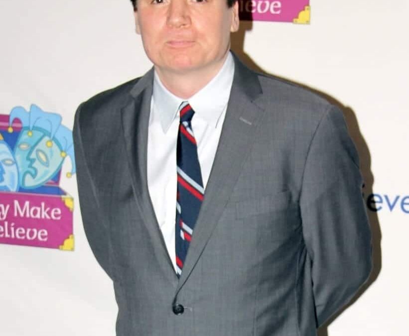 Mike Myers: Famosos Nacidos Hoy, 25 de mayo