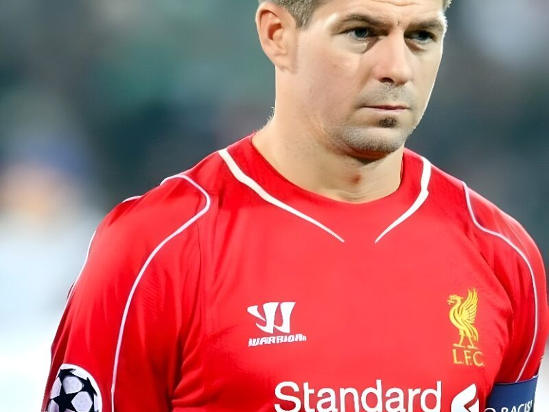 Steven Gerrard: Famosos Nacidos Hoy, 30 de mayo