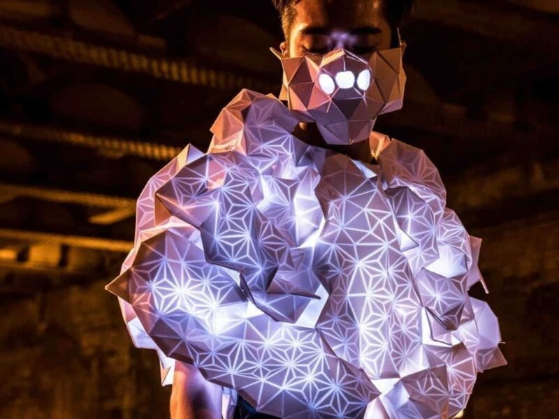 Un taller gratuito para aprender sobre wearables aplicados a la moda