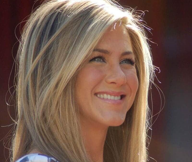 Crítica a Office Christmas Party (2016), de Josh Gordon y Will Speck