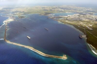 Corea del Norte amenaza con bombardear la isla de Guam
