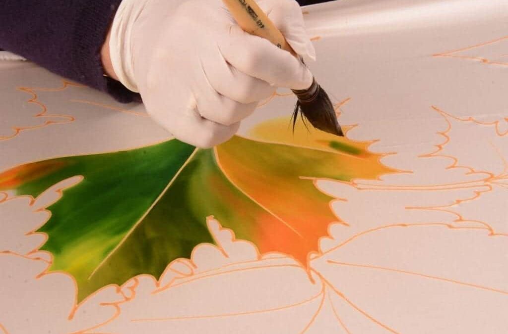 Pepitina Ruiz, arte plasmado en seda natural