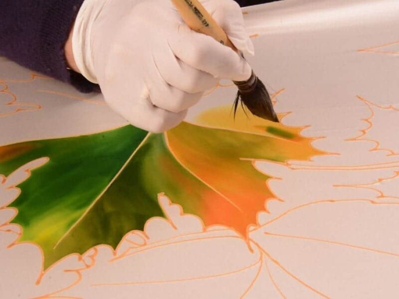 Pepitina Ruiz, arte plasmado en seda natural