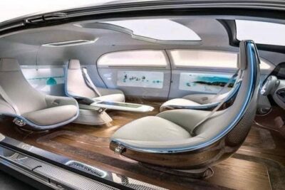 Publicidad polémica entorno al conductor de los vehículos autónomos