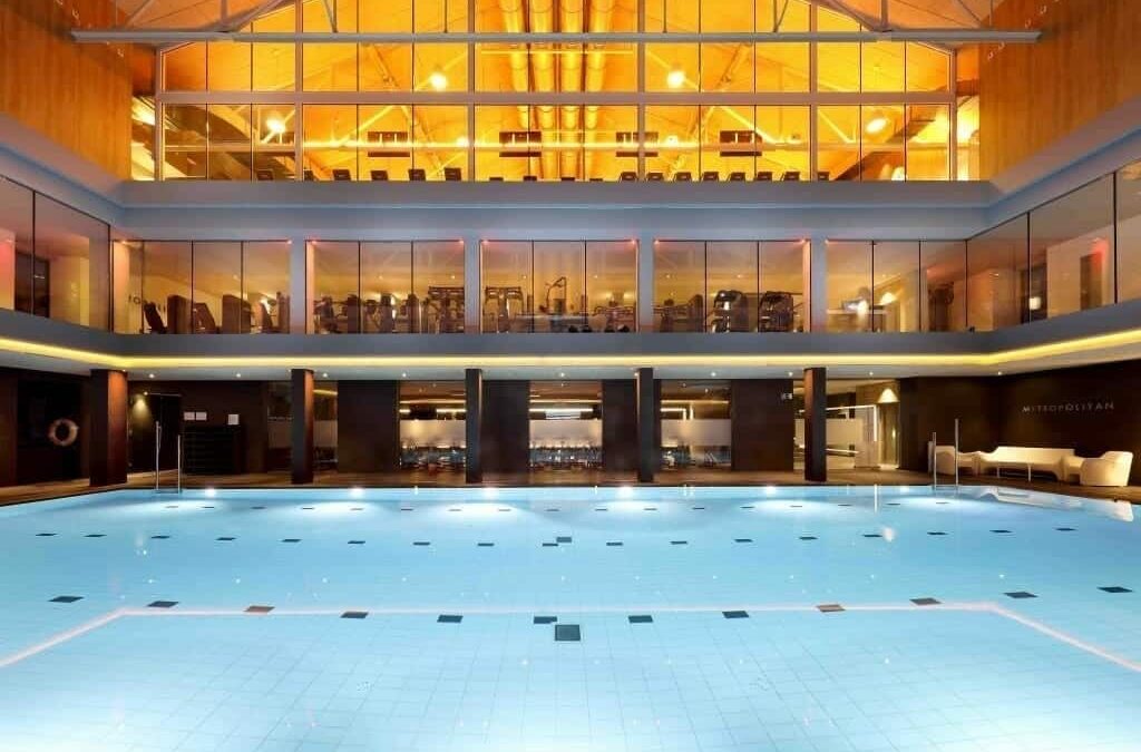 Metropolitan Badalona gana el premio a la »mejor piscina de centro Wellness»