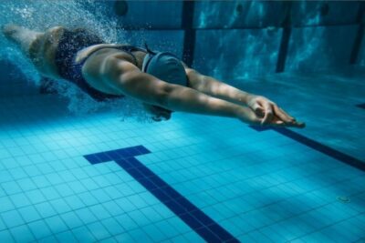 Los ochos beneficios de la natación que demuestran su eficacia