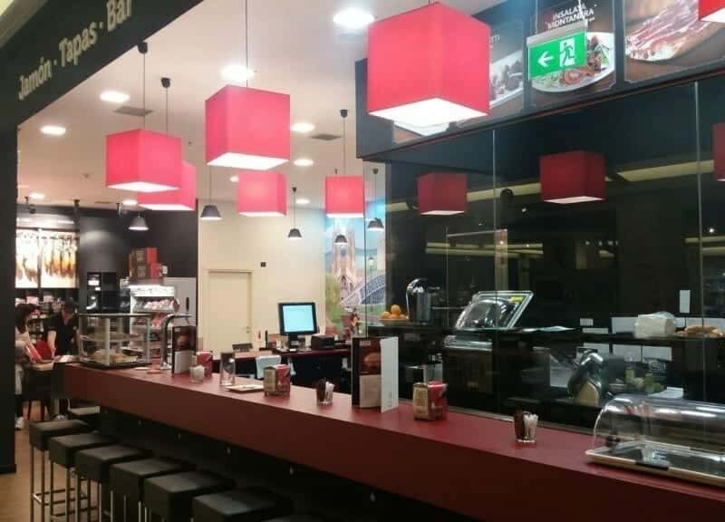 Enrique Tomás aterriza en Roma