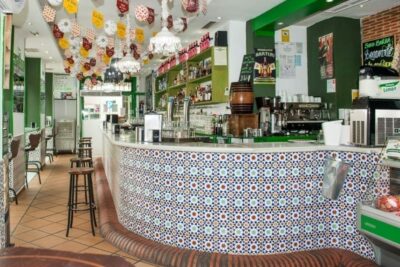 La Gaditana apuesta por la comida tradicional con ápices de innovación