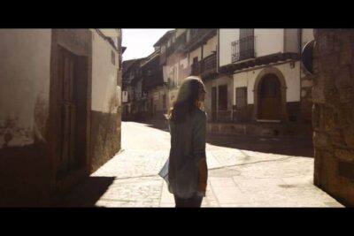 A{2h}de en colaboración con PANGEA The Travel Store presenta: {historiasdeunminiviaje}