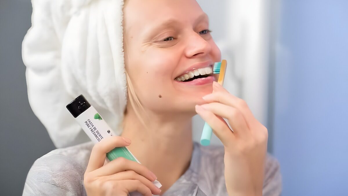 Freshly Cosmetics explica cómo combatir las enfermedades bucodentales con ingredientes naturales
