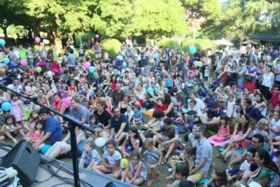 Espectáculos de luces, música y colores para toda la familia en los Festivales de música de Barcelona