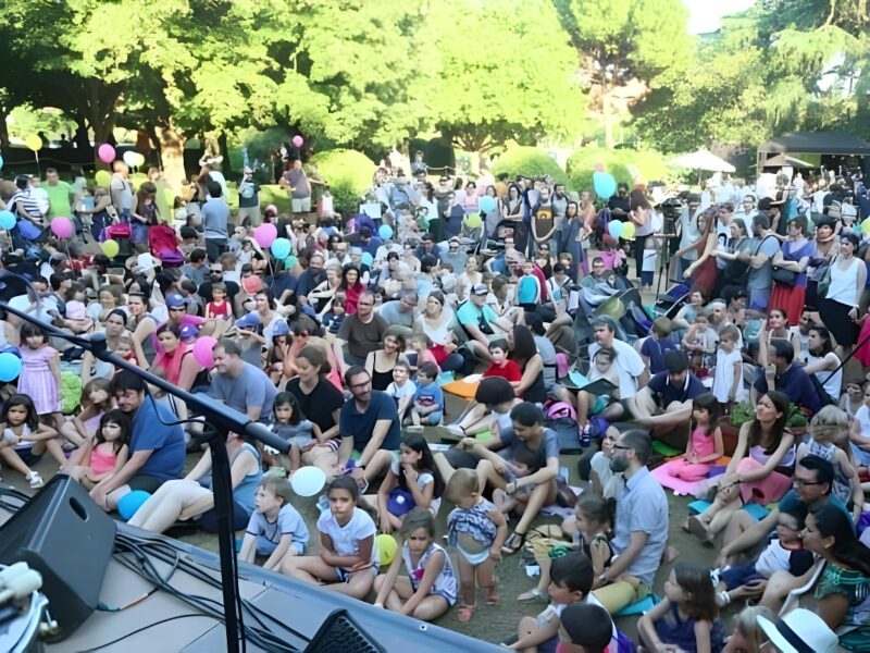 Espectáculos de luces, música y colores para toda la familia en los Festivales de música de Barcelona