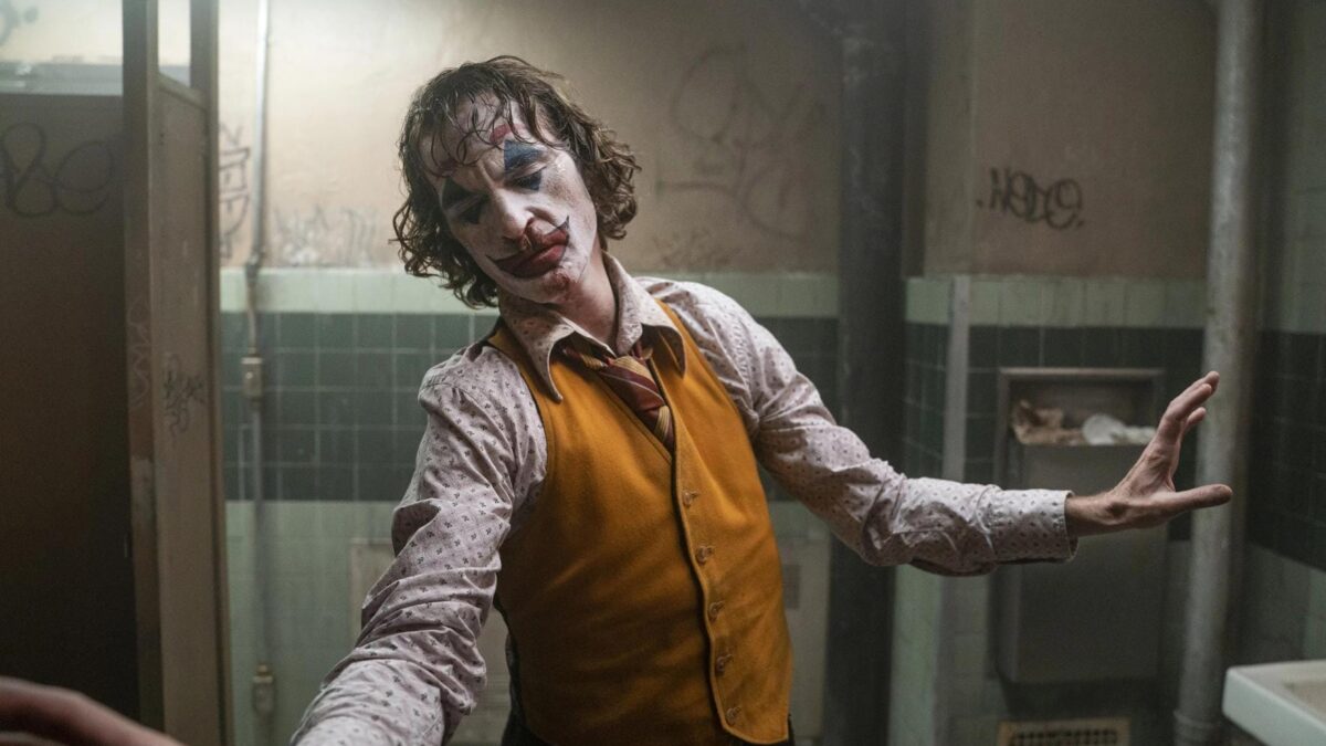 ‘Joker’ (2019) Movie Review: The Best 2019 Movie