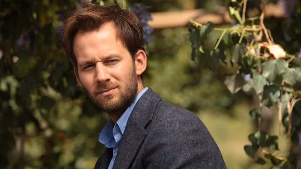 Image from the movie "Pastel de pera con lavanda"