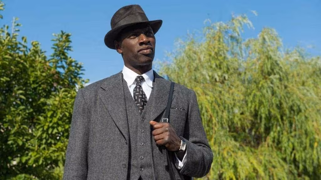 Image from the movie "El doctor de la felicidad"