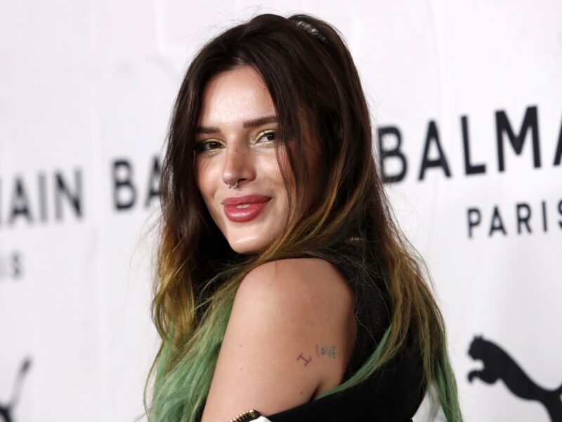 Bella Thorne Cumple 21 años