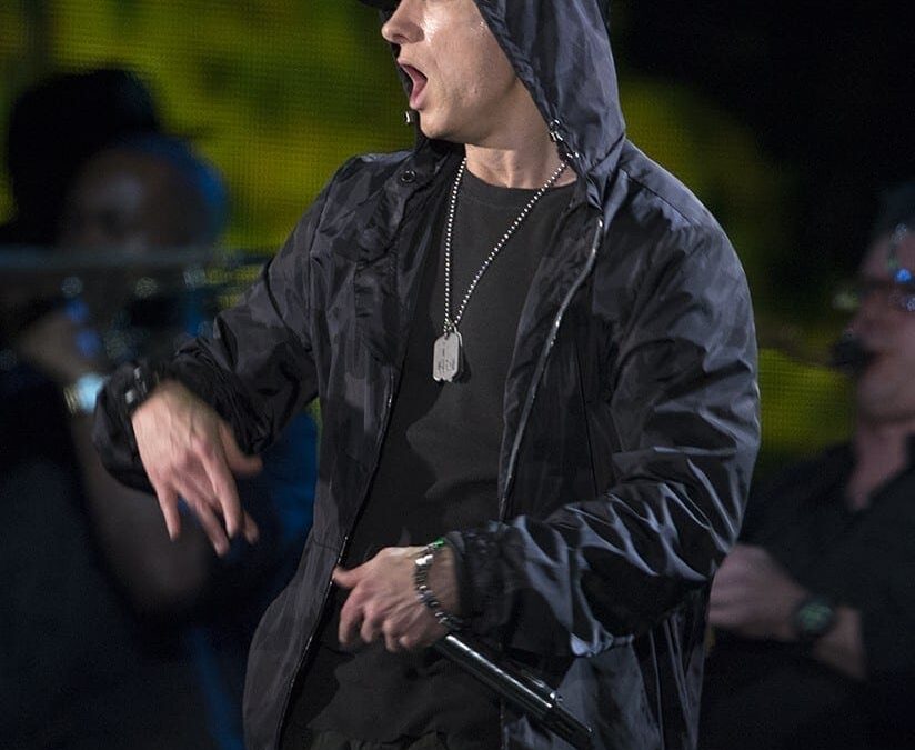 Eminem cumple 46 años