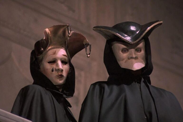 Eyes Wide Shut (1999)