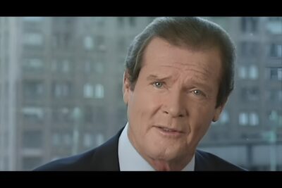 Roger Moore nació tal día como hoy