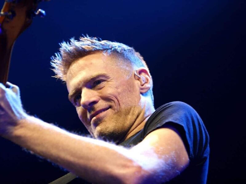 Bryan Adams, cantante canadiense, cumple 59 años