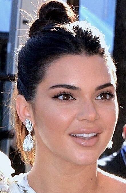 Kendall Jenner, estrella de la televisión, cumple 23 años