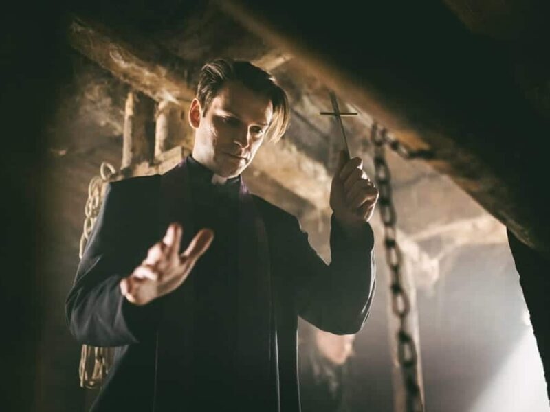 Welcome to Mercy (2018): Suspense y Religión