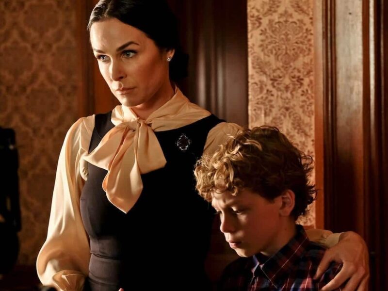 Secretos en el Jardín (Nanny Killer)