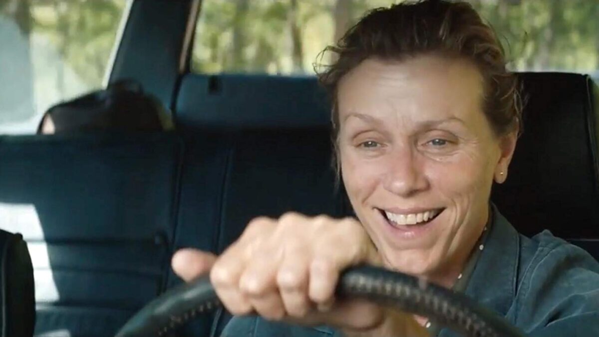 Tres Anuncios en las Afueras (2017): sorprendente y humana