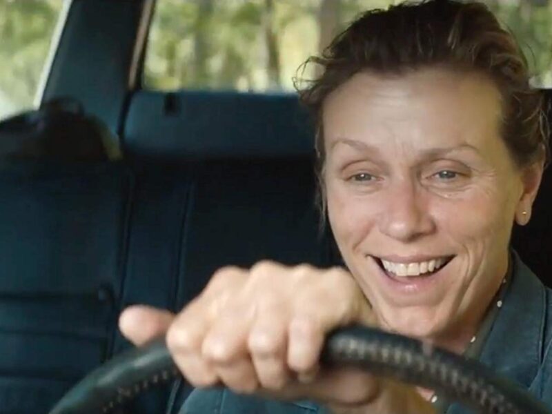 Tres Anuncios en las Afueras (2017): sorprendente y humana